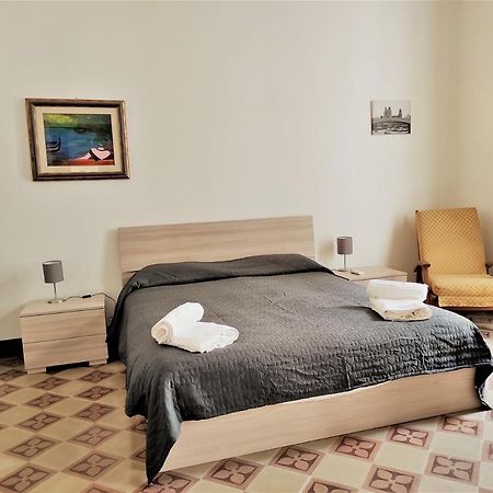 Residenza Diana- Ortigia Holidays Syracuse Ngoại thất bức ảnh