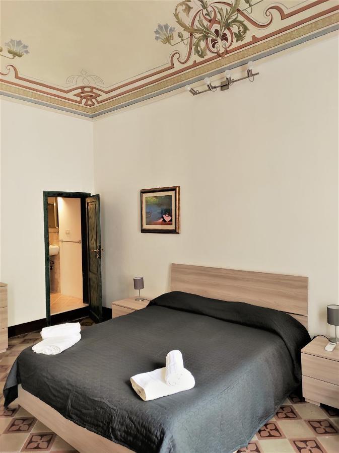 Residenza Diana- Ortigia Holidays Syracuse Ngoại thất bức ảnh